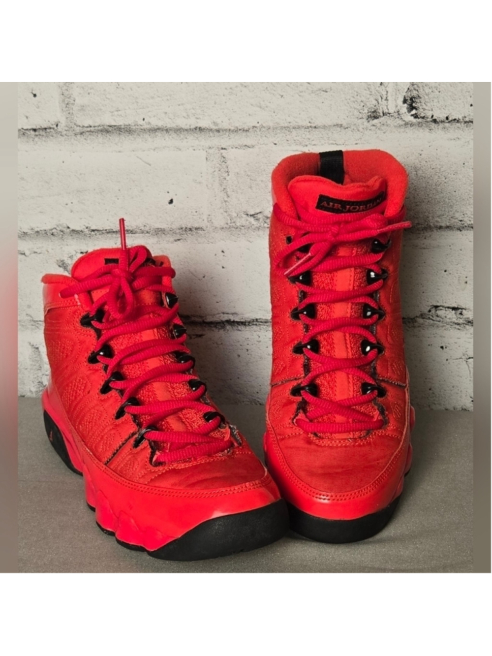 Air Jordan 9 Retro GS Chile Red Sneakers Youth 6.5Y Womens 8